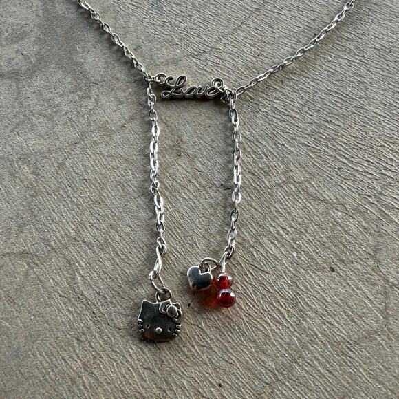 Hello Kitty Necklace - Picture 2 of 4